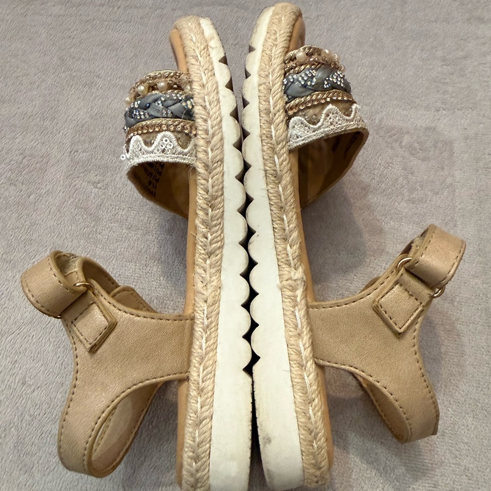 Steve Madden Girls Size 11 Sandals Beaded Braided Strap Ankle Strap Boho - Picture 6 of 7